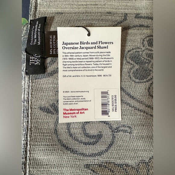 Japanese Birds and Flowers Oversize Jacquard Shawl - Picture 2 of 6